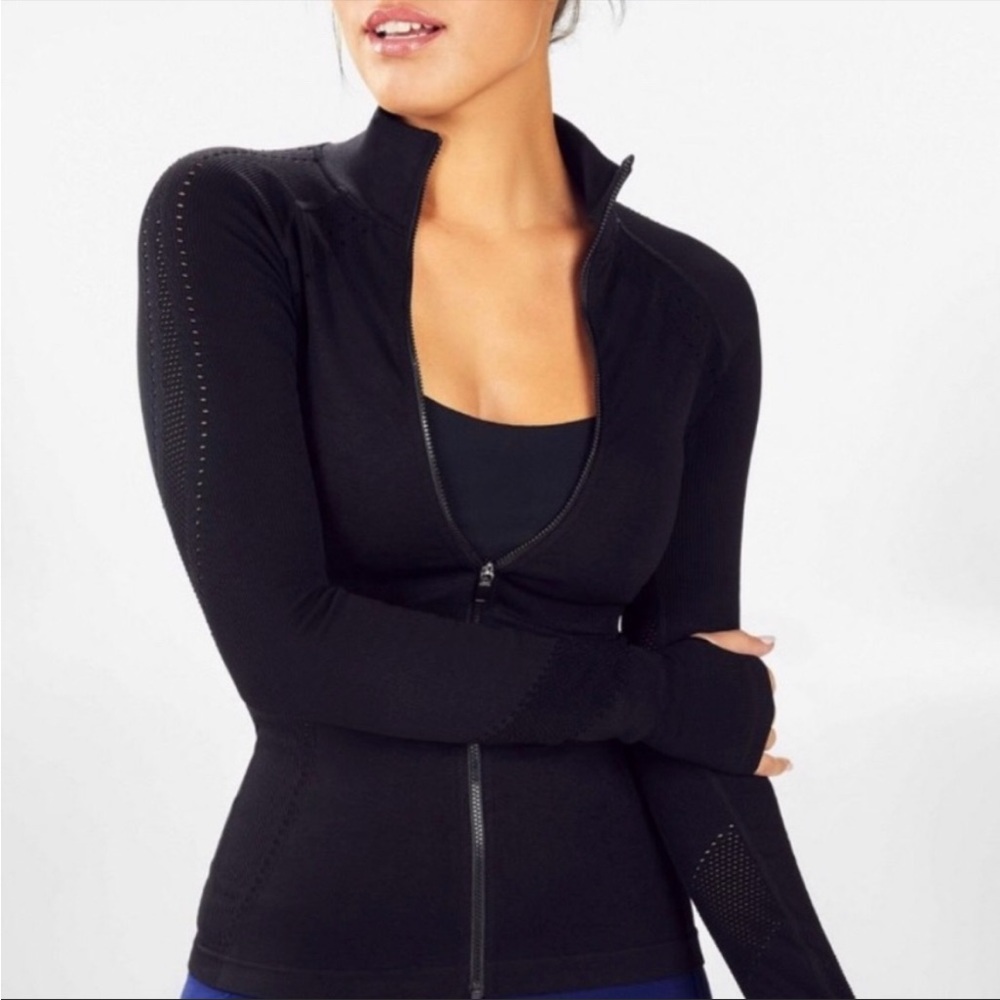 NWT Fabletics Delta Seamless Long Sleeve Zip Up Size XS in Black